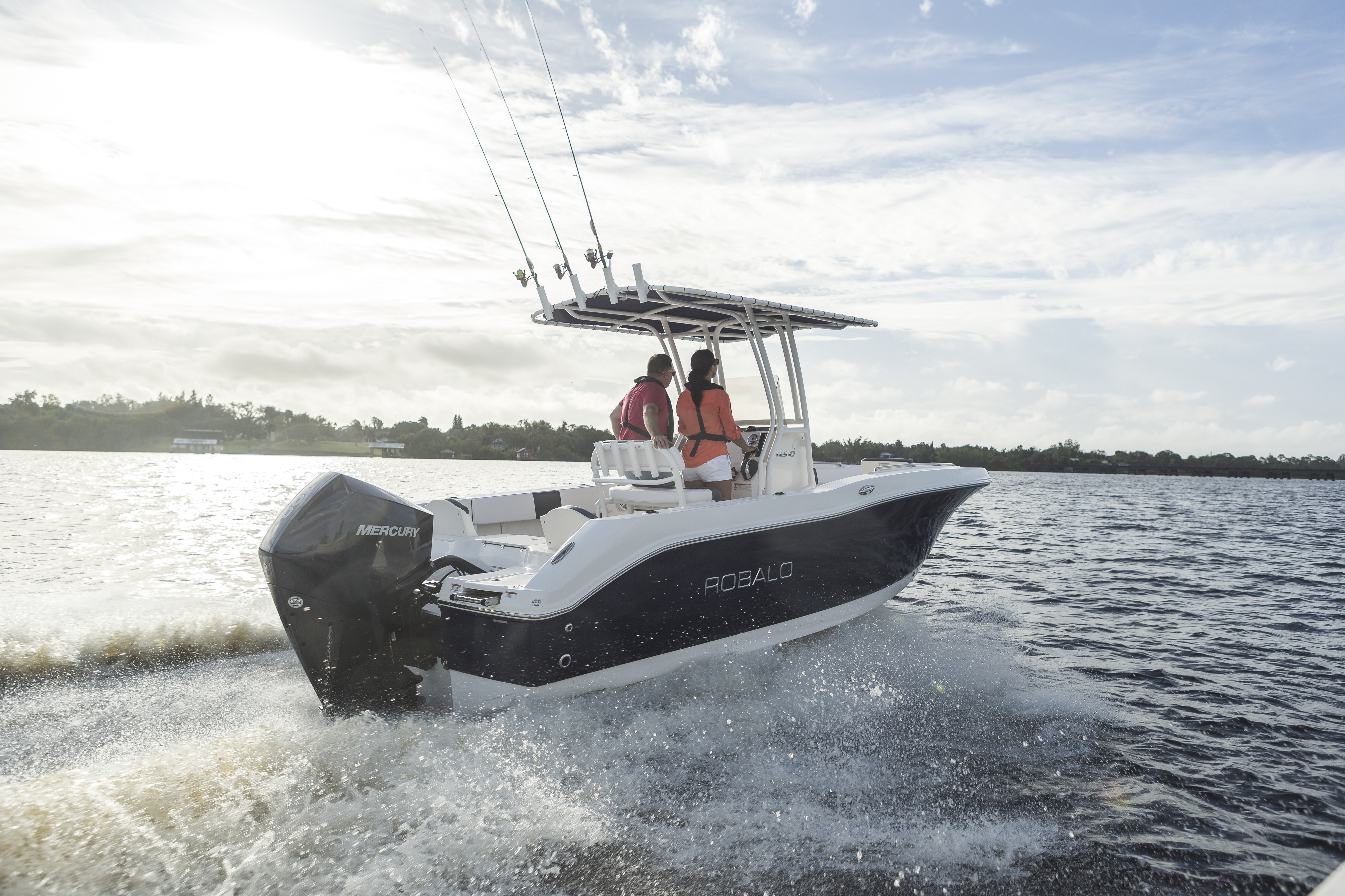 Fishing Lake George on a Robalo